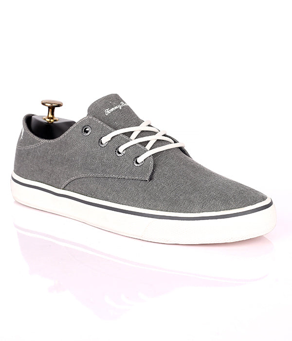Tommy Bahama drifting sands sneakers
