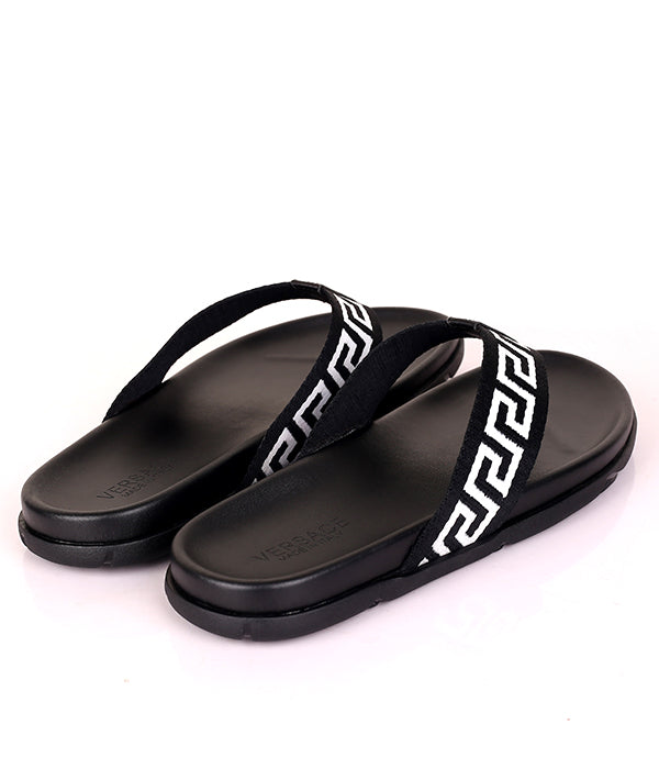 Medusa Greca Patterned Thong Slipper|Black