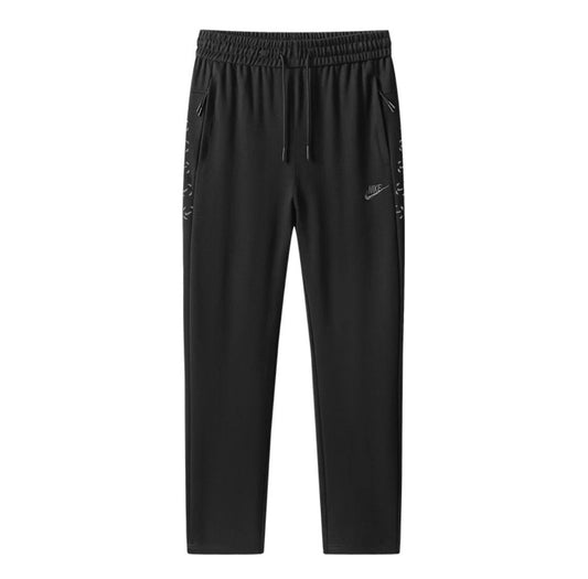 Nike Men's Outdoor Joggers-Black