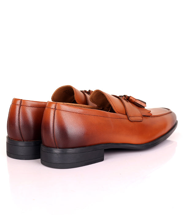 Brown Reaction Kenneth Cole Kiltie Loafer Tassel shoe