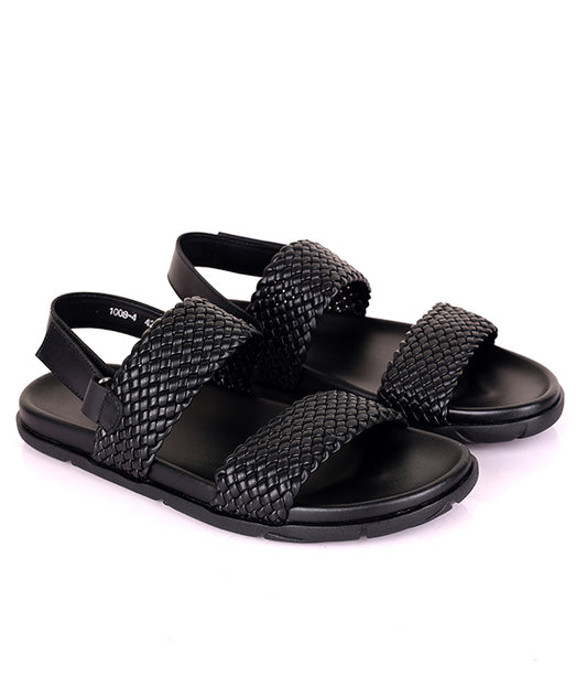 BV Weaved Sandals|Black